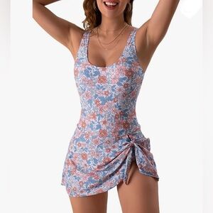 NEW Womens One Piece Swimsuit w Built in Coverup Floral Print Tummy Control L